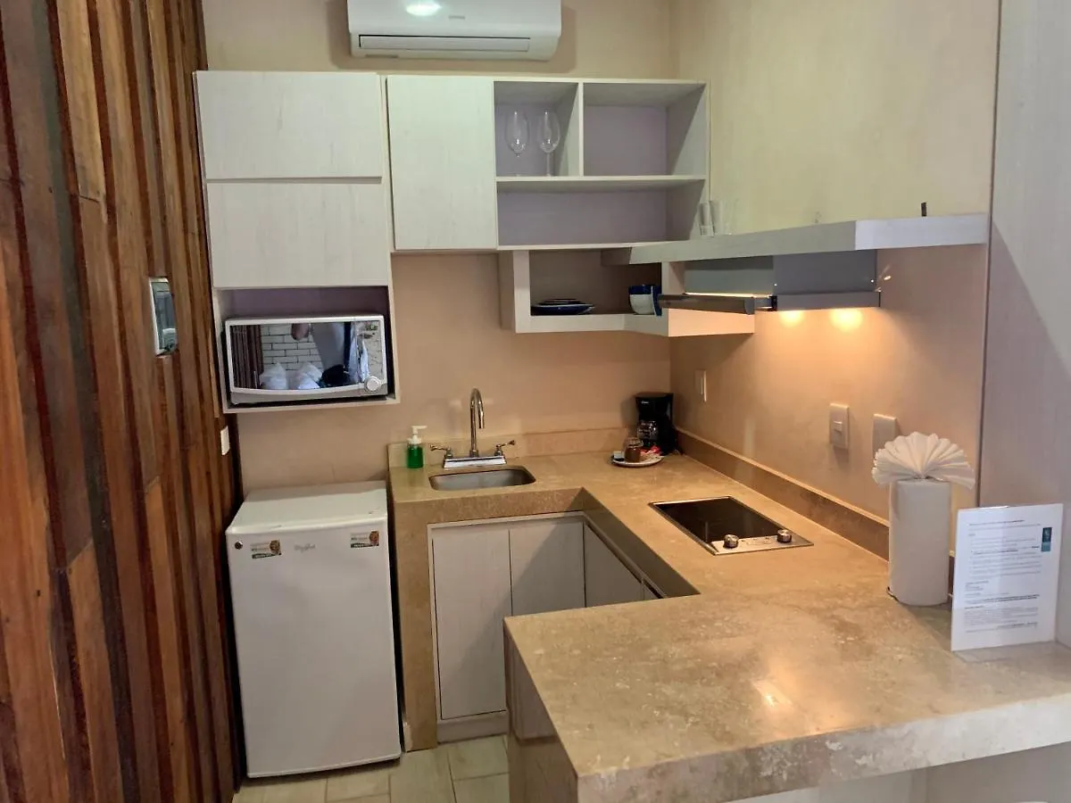 **** מלון פלאייה דל כרמן Polo 15 Suites מקסיקו