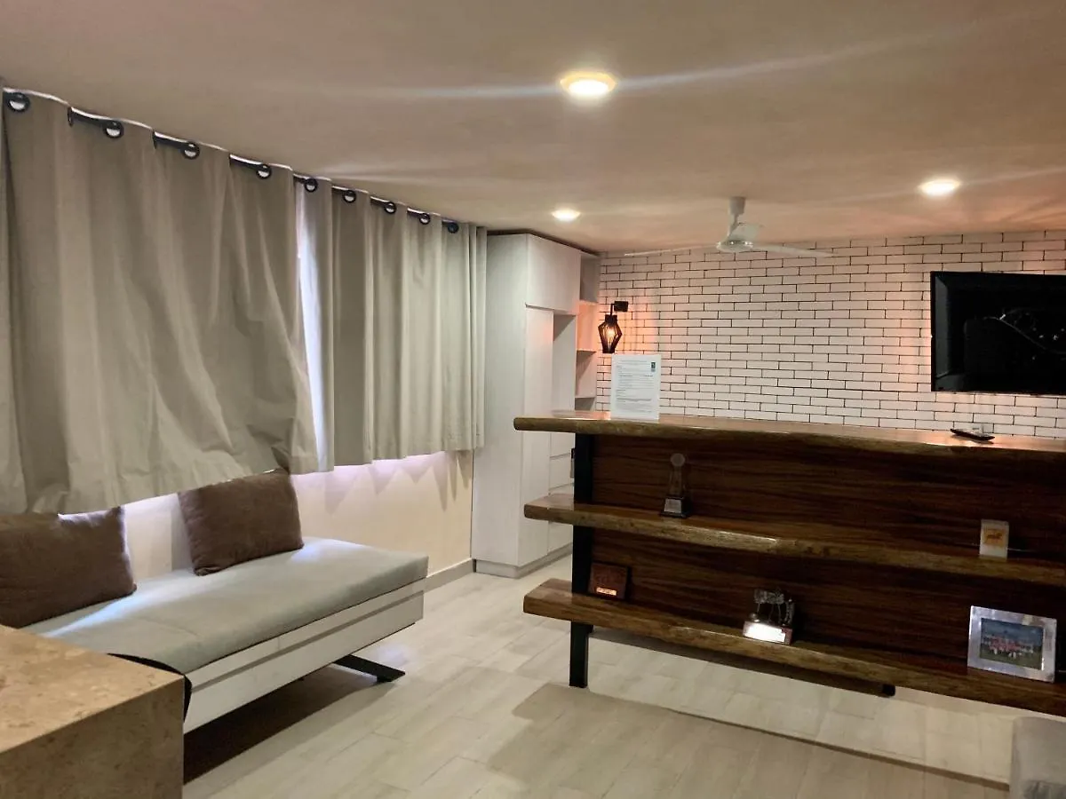 Polo 15 Suites Playa del Carmen Hotel
